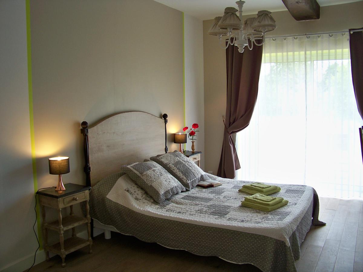 Tillieres La Genoise Bed & Breakfast エクステリア 写真